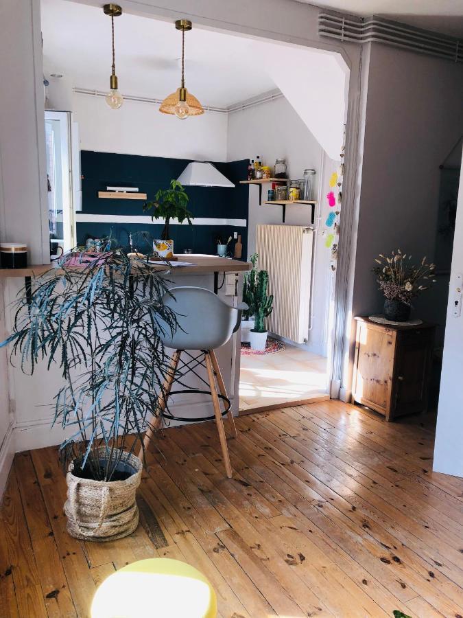 Appartement Cosy En Ville Haute Saint-Flour  Esterno foto